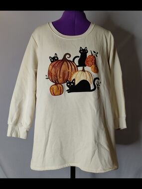Cream Halloween Pumpkin & Black Cat Sweatshirt